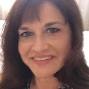 Meet your Posher, Monica